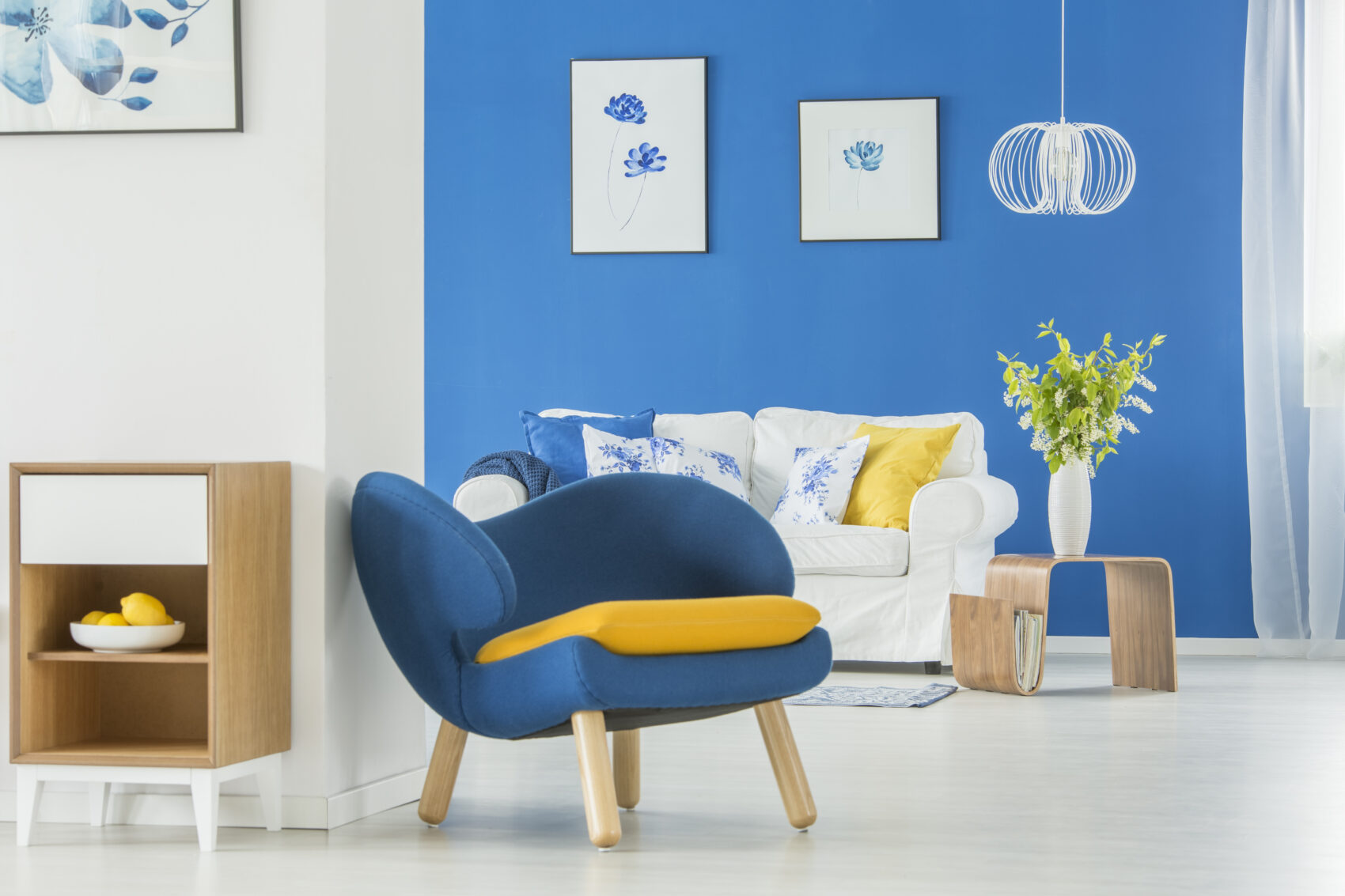 painting blue accent wall